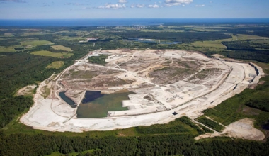 Eesti: Aru-Lõuna lubjakivikarjäär. Foto: Kunda Nordic Tsement / Wikimedia
