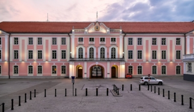 Riigikogu hoone Toompeal. Foto: Jorge Franganillo / Wikimedia