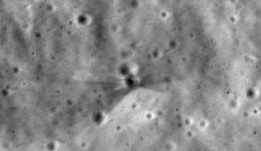 Kuu kraater. Foto: NASA
