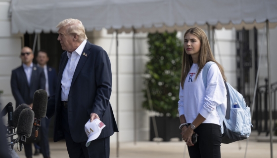 Donald Trump ja lapselaps Kai Trump.
Foto: Wikimedia / Molly Riley