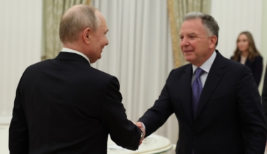 Vladimir Putin ja Steve Witkoff. Foto: Wikimedia
